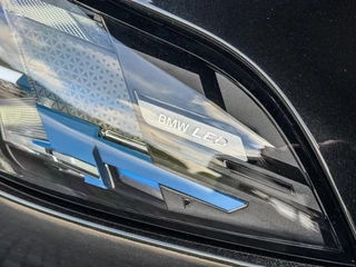 BMW X5 BMW X5 xDrive50e 490PK High Executive M-Sport | PANO | HARMAN KARDON | SKYLOUNGE | WARMTECOMFORT | LEDER | - afbeelding nr 44
