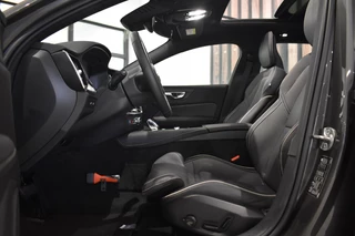 Volvo V60 Volvo V60 T6 350pk AWD Plus Dark | S/K Dak | Harman Kardon | Trekhaak - afbeelding nr 15
