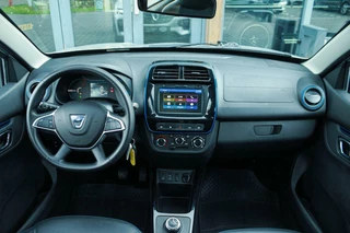 Dacia Spring Dacia Spring Comfort Plus 27 kWh|CCS|Navi|Camera|Leer|Airco - afbeelding nr 10