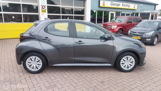 Toyota Yaris Toyota Yaris 1.5 Hybrid Active - afbeelding nr 2