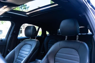 Mercedes-Benz GLC Mercedes GLC-klasse Coupé 300 4MATIC AMG Pano / 360 / Burmester - afbeelding nr 13