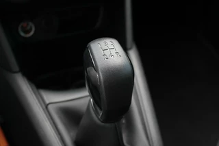 Peugeot 208 Peugeot 208 1.2 PureTech Active Airco/Multimedia/Cruise - afbeelding nr 17