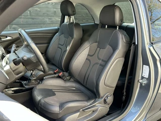 Opel ADAM Opel ADAM 1.2i Rocks uitvoering / half leder / airco / 17