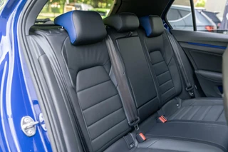 Volkswagen Golf Volkswagen Golf 2.0 TSI R 4Motion Performance Akrapovic HUD - afbeelding nr 36