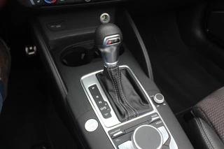 Audi A3 Audi A3 Cabriolet 35 TFSI CoD Advance Sport / Trekhaak / Virtual Cockpit / Windscherm / B&O / Leder&Alcantara / 18'' / Keyless / Nekverwarming / Navigatie / Hill Hold / Cruise Control - afbeelding nr 27