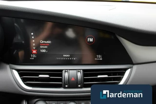Alfa Romeo Giulia Alfa Romeo Giulia 2.0 T Q4 AWD Veloce carplay leder - afbeelding nr 19