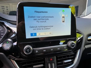 Ford Fiesta Ford Fiesta 1.0 EcoBoost Titanium / NAP / GARANTIE / CARPLAY / CAMERA / ALLSEASON / 6-BAK / DAB+ / LED / ISOFIX / LM-VELGEN ''16 ! - afbeelding nr 41