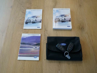Ford C-MAX Ford C-Max 2.0 Automaat Plug-in Hybrid Titanium Plus | Leder | Navigatie | Panoramadak - afbeelding nr 46