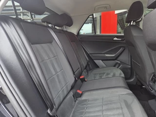 Volkswagen T-Roc Volkswagen T-Roc 1.5 TSI Style | Navi | Virtual Cockpit | Trekhaak - afbeelding nr 29
