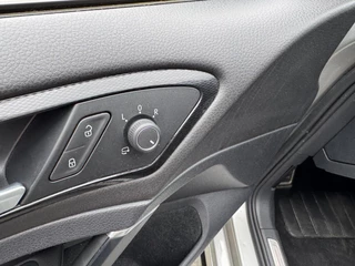 Volkswagen Golf Volkswagen Golf 2.0 TSI GTI Performance /ACC /LED /Pano /Carplay - afbeelding nr 17
