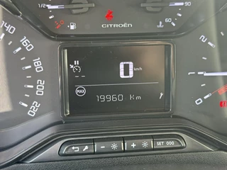 Citroën C3 Citroen C3 1.2 PureTech C-Series Navigatie Clima Cruise Carplay Led Parkeensensor achter - afbeelding nr 31