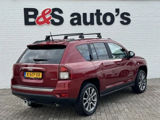 Jeep Compass Jeep Compass 2.0 Limited Automaat LPG G3 Camera Leder Navigatie Trekhaak Dakdragers Cruise - afbeelding nr 2