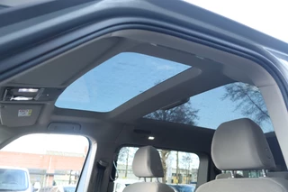 Volkswagen Multivan Volkswagen Multivan 1.4 eHybrid L2H1 Style NL-Auto!! Pano-dak I 7-Pers. I Elek.Trekhaak - afbeelding nr 4