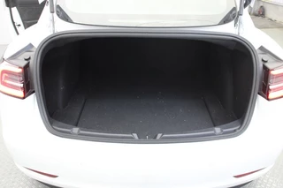 Tesla Model 3 Tesla Model 3 Standard RWD Plus 60 kWh - panorama, Leer, Camera, Trekhaak - afbeelding nr 10
