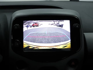 Toyota Aygo Toyota Aygo 1.0 VVT-i x-play Automaat | Carplay navigatie | Camera | Airco - afbeelding nr 38