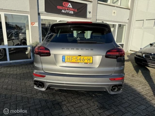 Porsche Cayenne Porsche Cayenne 3.0 S E-Hybrid GTS pakket - afbeelding nr 36