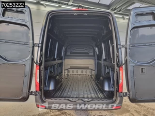 Mercedes-Benz Sprinter Mercedes Sprinter 319 CDI Automaat L2H2 model 2025 Camera MBUX LED Airco Cruise 10m3 Airco Cruise control - afbeelding nr 6