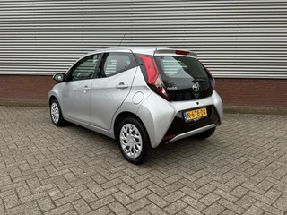 Toyota Aygo Toyota Aygo 1.0 VVT-i x-joy|Camera|Led|Airco|Carplay|Elek.spiegels|Bluetooth| - afbeelding nr 6