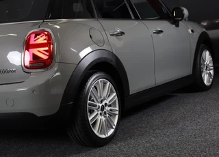 MINI Cooper Mini Mini 1.5 Cooper Chili 5 Deurs / AUT / Navi / Camera / Cruise Control / Open Pano / Led / Pdc / 17 Inch - afbeelding nr 48