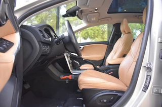 Volvo V40 Volvo V40 T2 122pk Aut. Inscription | Camera | PanoDak | Leder - afbeelding nr 14