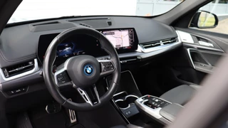 BMW iX1 BMW iX1 xDrive30 M-Sport | Harman/Kardon | Trekhaak | Head-up | Comfort Access | Parking Assistant Plus | Leder - afbeelding nr 5
