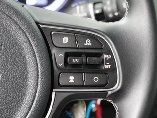 Kia Niro - Navigatie - Camera - Climate control - Cruise control - All Season - Fabrieksgarantie tot 01-2027 - afbeelding nr 32
