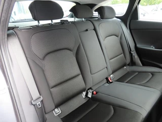 Hyundai i30 Hyundai i30 1.4 T-GDI Aut. Ecc Cruise Navi Trekhaak Pdc 2018 - afbeelding nr 35