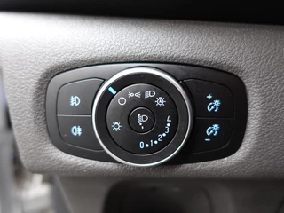 Ford Transit Custom Ford Transit Custom 131pk Automaat L2H1 Trend 2x Schuifdeur Navigatie Apple Carplay/Android Auto Cruise control Airco Euro6 3-Zits - afbeelding nr 12