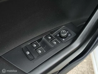 Volkswagen Taigo Volkswagen Taigo 1.5 TSI R-Line Panorama/IQ Light/Beats/ACC - afbeelding nr 14