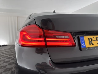 BMW 5 Serie BMW 5 Serie 520d EDE Executive Aut. *FULL-LED | NAVI-FULLMAP | MEMORY-PACK | AMBIENT-LIGHT | DIGI-COCKPIT | CAMERA | ECC | PDC | CRUISE | 17''ALU* - afbeelding nr 23