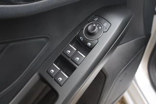 Ford Focus Ford Focus Wagon 1.0 EcoBoost Hybrid ST Line X NL-Auto!! NIEUW TYPE!! - afbeelding nr 23