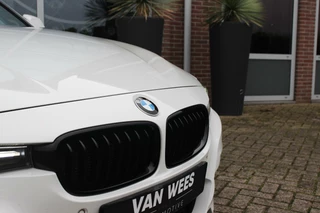 BMW 3 Serie ➡️ BMW 3-serie Touring 318i M Sport Corporate Lease | 1e eigenaar | M-pakket | LED | 18 inch | Camera | Trekhaak | NL auto | inc BTW | - afbeelding nr 43