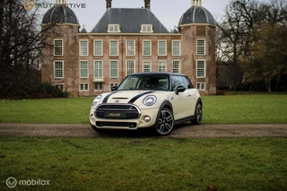 MINI Cooper S Mini 2.0 Serious Business