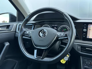 Volkswagen Polo Volkswagen Polo 1.0 TSI 95pk DSG Highline - afbeelding nr 17