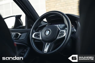 BMW 1 Serie BMW 1-serie M135i xDrive|individual color|H&R|gele DRL|concaver - afbeelding nr 58