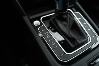 Volkswagen Passat Volkswagen Passat Variant 1.4 TSI PHEV GTE Business Trekhaak - afbeelding nr 39