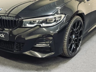 BMW 3 Serie BMW 3 Serie Touring 320i M-Sport | 20