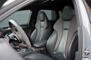 Audi RS3 Audi A3 Sportback 2.5 TFSI RS 3 | Pano | B&O | RS-stoelen | Matrix LED | Virtual cockpit | OPF delete | Orig. NL - afbeelding nr 21