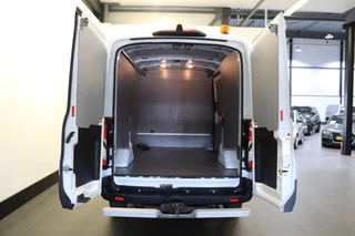 Ford Transit Ford Transit 2.0 TDCI 130PK L3H2 - EURO 6 - Airco - Navi - Cruise - € 14.900,- Excl. - afbeelding nr 8