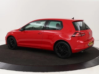 Volkswagen Golf Volkswagen Golf 1.4 TSI Business Edition Connected | Automaat |  Xenon | Camera | Navigatie | Dynaudio | Climate control | Cruise control | Parkeerhulp - afbeelding nr 2