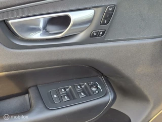 Volvo XC60 VOLVO XC60 2.0 T6 RECHARGE AWD R-DESIGN PANO ACC TREKHAAK CAMERA - afbeelding nr 29