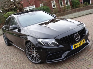 Mercedes-Benz C-Klasse Mercedes-Benz C-Klasse 63 AMG V8 BI-Turbo 476PK Edition 1 / LED - afbeelding nr 2