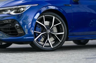 Volkswagen Golf Volkswagen Golf 2.0 TSI R 4Motion Performance Akrapovic HK - afbeelding nr 11