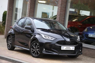 Toyota Yaris 1.5 Hybrid Dynamic Team Navi Carplay Camera ACC
