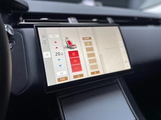Land Rover Range Rover Velar Land Rover Range Rover Velar P400e SE Dynamic 22 inch Panorama/head-up/memory stoelen/vol leer - afbeelding nr 11