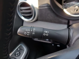 Nissan Micra Nissan Micra 1.0 IG-T 101pk N-Sport | 1ste Eigenaar | Navi | Apple Carplay+Android Auto | Clima | Cruise | Keyless Entry | Pdc+Camera | Licht+Regensensor | Mistlampen | Privacy Glass | 17''lm - afbeelding nr 21