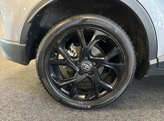 Toyota C-HR Toyota C-HR 1.2 Bi-Tone | CAMERA | NAVI | KEYLESS | LMV | METALLIC | LED - afbeelding nr 84