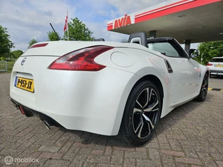Nissan 370Z Nissan 370Z Roadster 3.7 V6 Pack - afbeelding nr 9