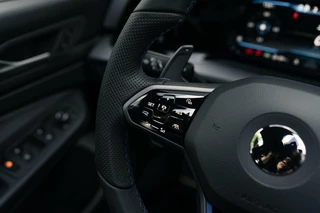 Volkswagen Golf Volkswagen Golf 2.0 TSI R 4Motion Performance Akrapovic HK - afbeelding nr 22
