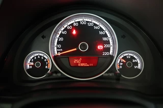 Volkswagen up! Volkswagen up! 1.0 BMT high up! - afbeelding nr 12